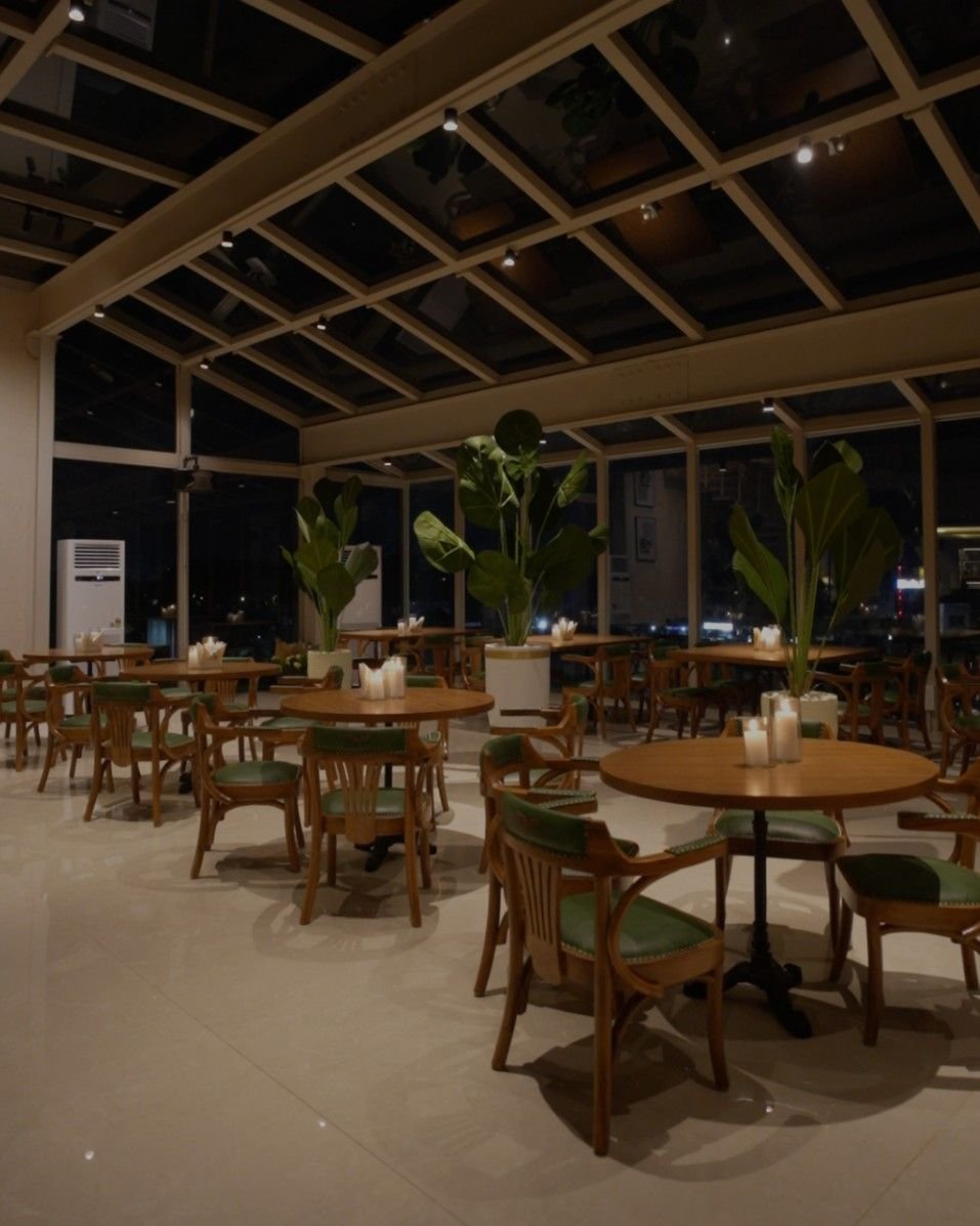 Amavi Lounge